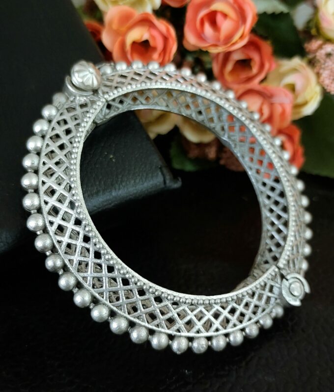 Silver Lookalike Kada ( Openable)