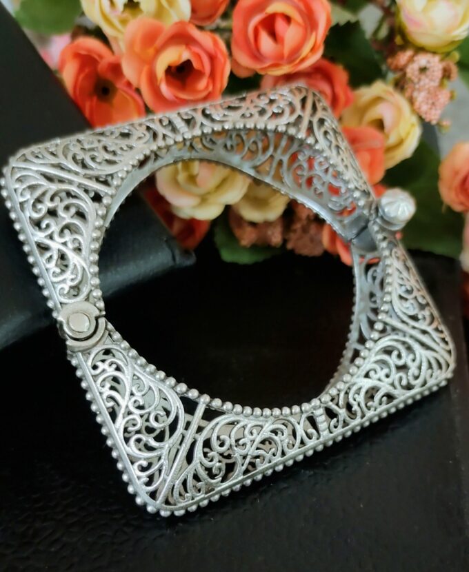 Silver Lookalike Square Kada ( Openable) Copy